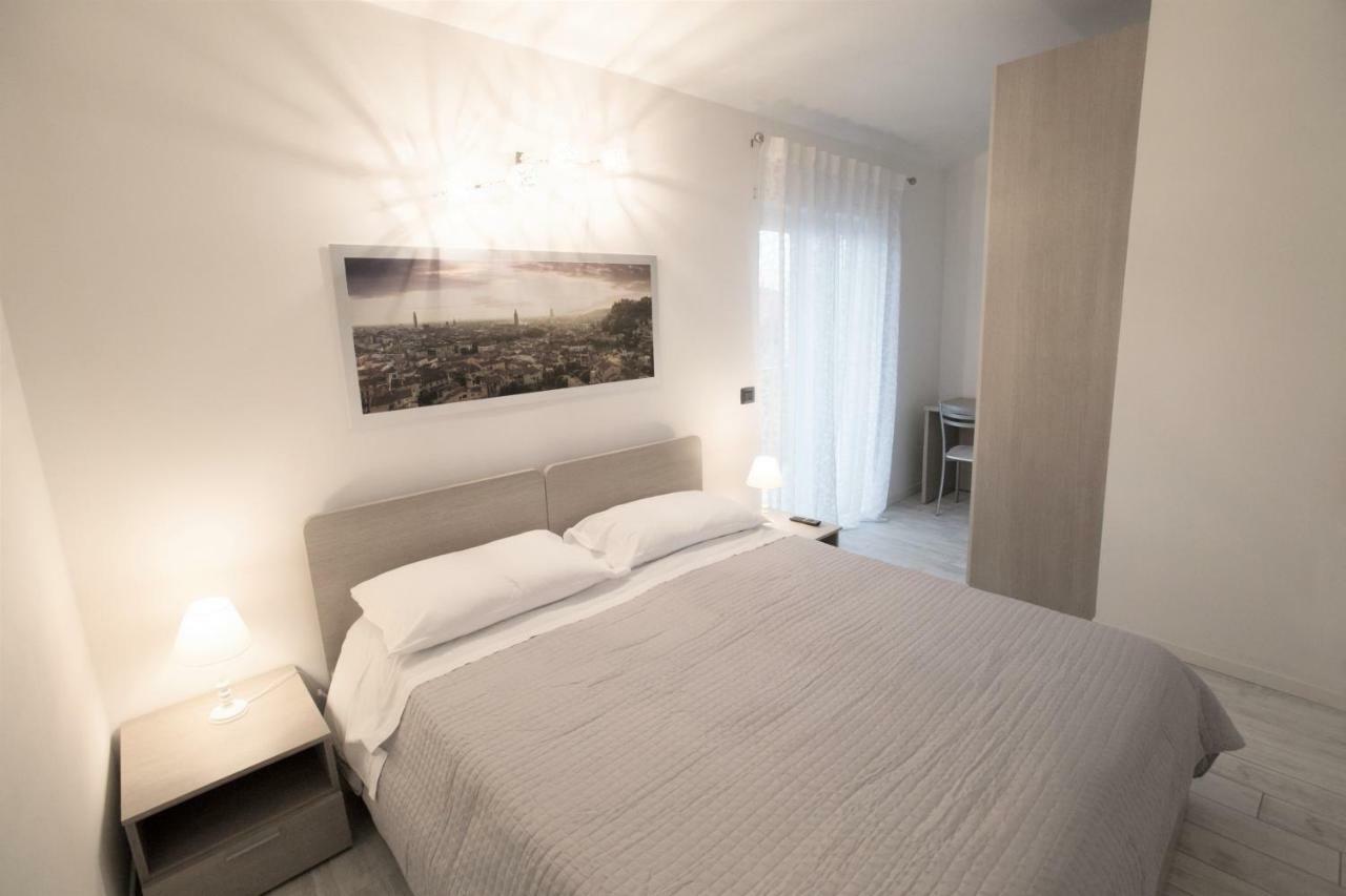Residenza Gb Rossi "Residenze Del Cuore" Vérone Extérieur photo